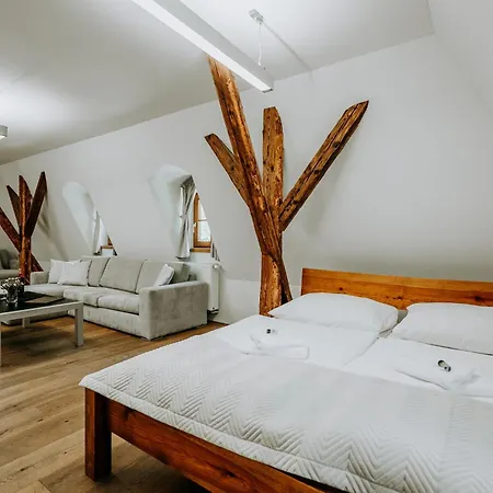 Bansky Dom Banská Štiavnica